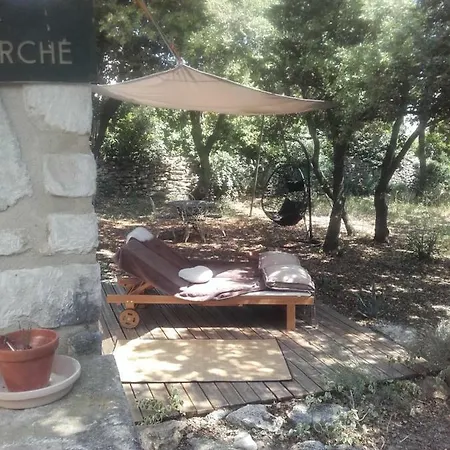 Πανσιόν L'abris Bois